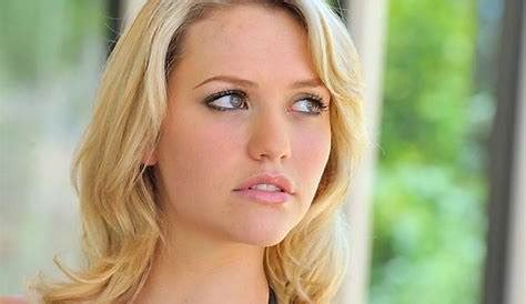 Mia Malkova Life & Porn Career